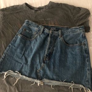 Levi’s Deconstructed Denim Skirt
